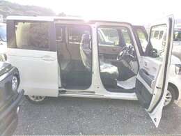 当店のお車をご覧いただきましてありがとうございます。お車についてのご質問やお見積りのご依頼、ご購入にあたってのご相談などお気軽にお問い合わせ下さい！