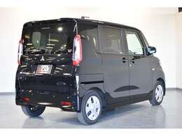 この度は当店のお車をご覧いただき誠にありがとうございます！当店は西日本地区最大級の三菱正規ディーラーとして高品質なお車と充実した整備・保証を提供させて頂いております！お問合せ番号は45090933です♪