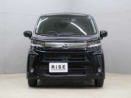 スマートアシスト3　ナビ　フルセグTV　Bluetoothオーディオ　全方位カメラ　ETC　前後ドライブレコーダー　LEDヘッドライト＆LEDフォグ　シートヒーター　スマートキー　禁煙車