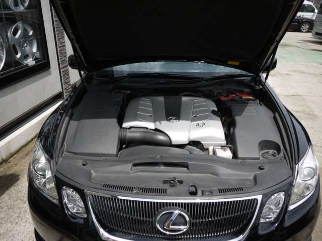 納車前点検において、48項目の点検箇所を入念に整備！自社整備工場にて専用コンピュータ診断機で納車前に徹底予防整備！！安心してお乗りいただけます。万が一の時も自社レッカー車完備で安心☆☆