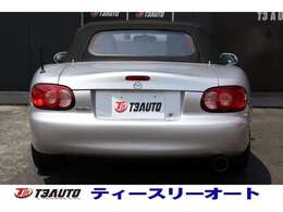 こちらの車輌は左前にとても軽度な修復歴がございます。エンジンやラジエーターの交換はしておりません。当然走行にも支障はございませんのでご安心下さい。