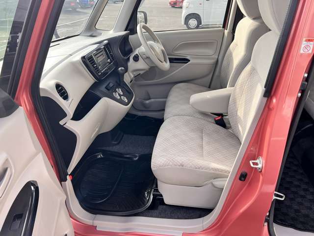 ☆チャンスの魅力9☆　なんと！！カーライフサポート保証にご加入頂くと、エンジンオイル交換10回分の無料チケット付いてます！！お客様から大変好評頂いています！！※オイルエレメントは別途有料