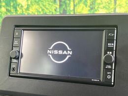 【純正ナビ】人気の純正ナビを装備。オーディオ機能も充実しており、Bluetooth接続すればお持ちのスマホやMP3プレイヤーの音楽を再生可能！毎日の運転がさらに楽しくなります！！