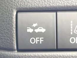 【スズキ　セーフティサポート】走行中に前方の車両等を認識し、衝突しそうな時は警報とブレーキで衝突回避と被害軽減をアシスト。より安全にドライブをお楽しみいただけます。
