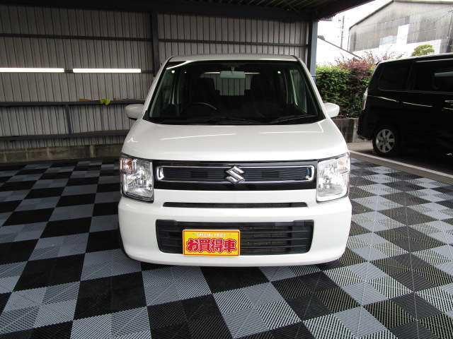 安心の運輸局認証整備工場で国家資格を持った専門スタッフが点検・整備を実施後、ご納車いたします。もちろんアフター（修理・車検・鈑金塗装）も安心してお任せ下さい。お問い合わせは⇒096-275-5330まで☆