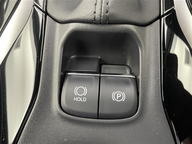 【運転席操作部】快適なドライブを楽しむための機能が装備されています！運転席から触れるので、使いやすいです！除菌プランいれていただくと、さらに清潔で安心していただけます！