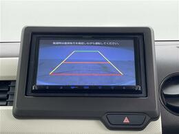 【バックカメラ】駐車が苦手な方でも映像で後方の安全確認もしっかり♪見えない死角の部分や距離感などモニター確認することが可能です！