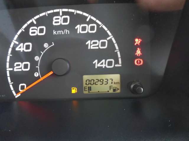 まだ2000km台です