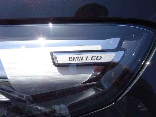 弊社はBMW正規販売店として、1987年に設立致しました。今までのBMW正規販売店経験を元に、お客様のカーライフをご安心してお手伝いさせて頂ければ幸いでございます。
