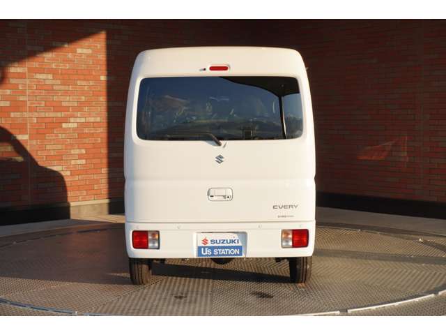 ★1万キロ未満のお車も多数ご用意★　お買い得で高品質な中古車しか取り扱っておりません