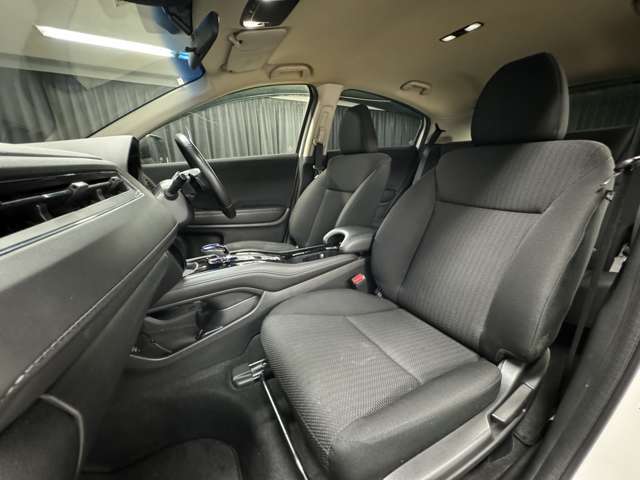自社ローン カーライフTOKYO店！ カーセンサー掲載車以外にも在庫車輌多数！200台以上在庫しております！お探しの車が見つかります♪お気軽にご相談ください♪詳しくは弊社ホームページまで　→　http://loanok.jp
