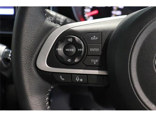 運転しながら操作が出来る画期的装備！これ便利です
