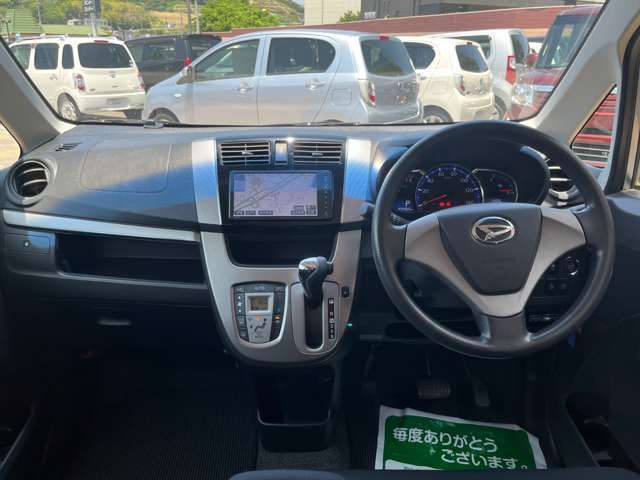 シシドモータースではお車のご購入はもちろんのこと、納車後の整備・車検や万が一の事故の際の板金修理に対しても対応が可能です。