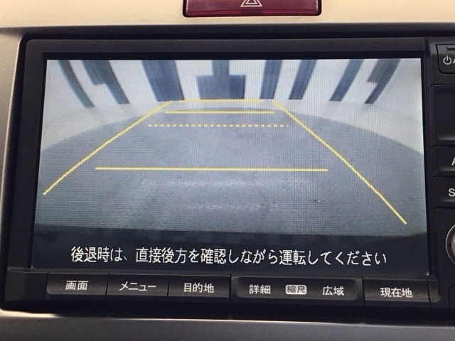 バックカメラ付きで後方の確認も安心です！スムーズな駐車・車庫入れをサポートいたします！