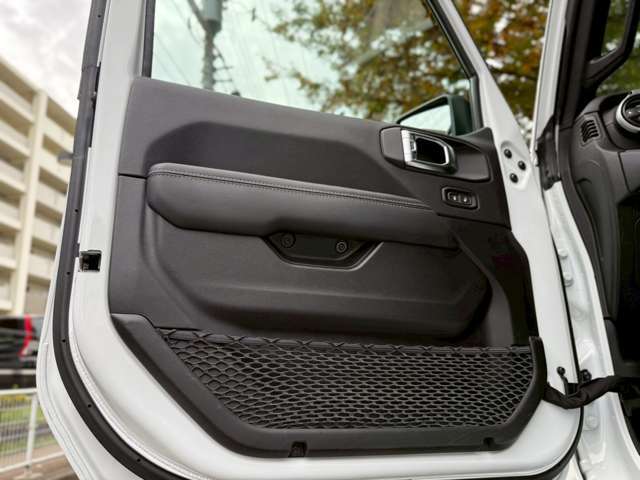 ◇助手席ドア内側