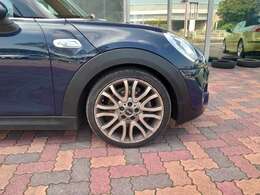 電動オープン　ユニオンジャックソフトトップ　LEDヘッドライト　純18インチAW　キルティング茶革シート　純正HDDナビ社外地デジフルセグTV　バックカメラ　シートヒーター　クルーズCTR　PDC