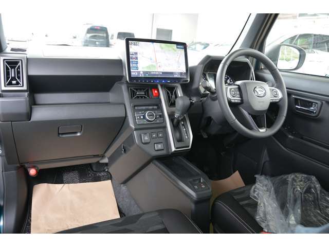 アルパインBIG-X11型大画面ナビ＆Apple　CarPlay/Android　Auto対応＆HDMI・USB・Bluetooth接続＆パノラマモニター＆ETC＆マットを取付け済みでお渡しです！
