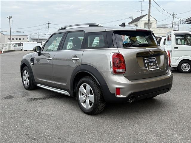 ☆いつでも笑顔の絶えないアットホームなお店です！展示台数常時100台以上！あなたの愛車を当店で探してみてはいかがですか？年中無休で営業いたしておりますのでお気軽にご来店・お問合せ下さい