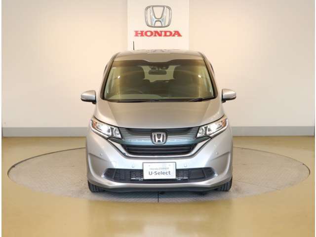 「自動車保険」と「あんしん特典」がひとつになったHondaのお店ならではの保険プランです。お客様のカーライフにより一層の安心をプラスします。