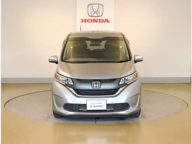 弊社は、車両本体価格に、整備代金が含まれております。納車時までにホンダの整備士がしっかりと点検整備をさせていただいておりますので、ご安心してお買い求めしていただけます。