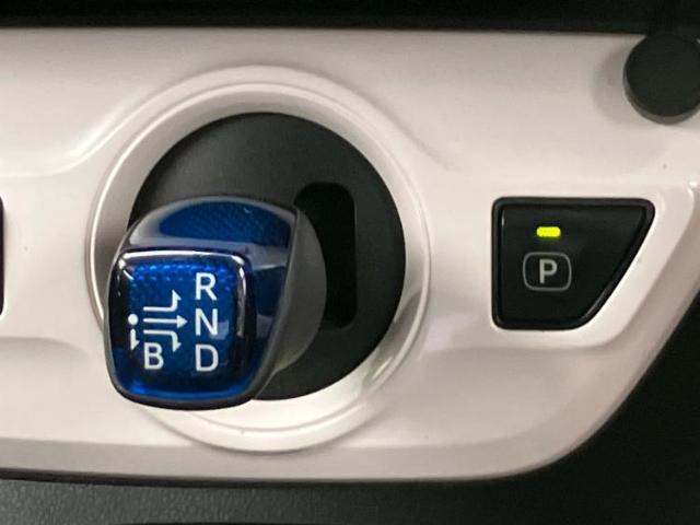 お車に合わせて無料保証以外にも、保証範囲、期間、距離を拡充させた有料保証もご用意しております！中古車の購入が初めてで不安・・・というお客様もご安心ください！