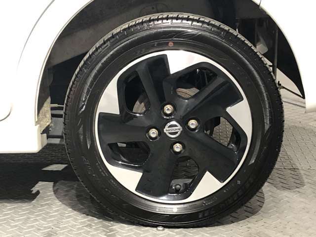 タイヤサイズは155/65R14です☆