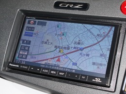 社外ナビ　ストラーダ　CN-RX04D　フルセグTV　CD　DVD　ブルーレイ　BTA　操作性と機能性に優れているナビで、初めての道でも安心・快適なドライブをサポートします！