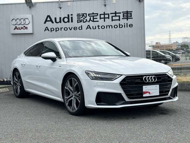 Audiのデザインは、無駄を省いたシンプルなラインで構成されており、現代的で洗練された印象を与えます。