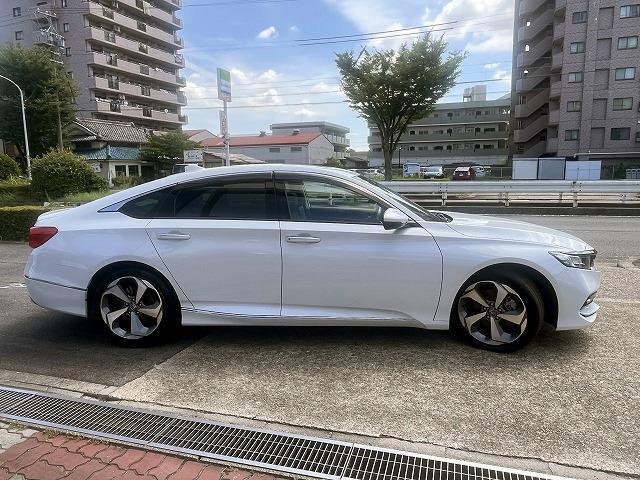 ■ぜひ一度現車を見にお気軽にお立ち寄りくださいませ！！プロフェッショナルなスタッフ達が親身になり親切丁寧にご説明差し上げます。　お客様のお手伝いとなれるようスタッフ一同頑張ります！！