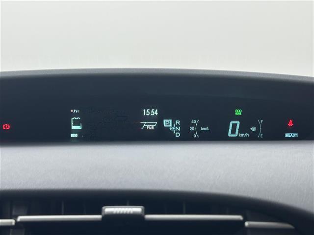 【スピードメーター】メーターがシンプルで見やすく運転しやすいですね！