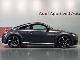 アウディ認定中古車の規定により、修復車などの低品質車や改造車など、一切ございませんので安心です。