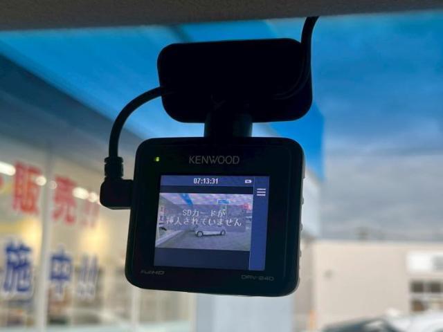 お車に合わせて無料保証以外にも、保証範囲、期間、距離を拡充させた有料保証もご用意しております！中古車の購入が初めてで不安・・・というお客様もご安心ください！
