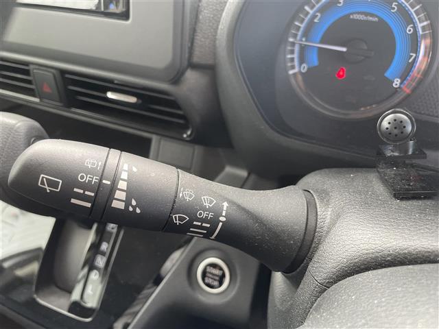 店舗にて現車の確認もいただけますので、お電話で在庫のご確認の上是非ご来店くださいませ！！！