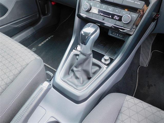 ACC・BSM・Discover Pro・ナビ・バックカメラ・CarPlay・Bluetooth・ETC・スマートキー・デジタルメーター・純正16インチAW・コーナーセンサー・LEDライト・Pアシスト・Fアシスト