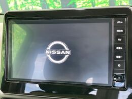 【純正9型ナビ】人気の純正ナビを装備。オーディオ機能も充実しており、Bluetooth接続すればお持ちのスマホやMP3プレイヤーの音楽を再生可能！毎日の運転がさらに楽しくなります！！