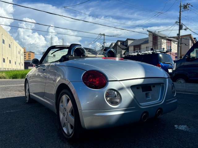 年式相応ですが、納車時にはできる限りキレイに納車させていただきます。