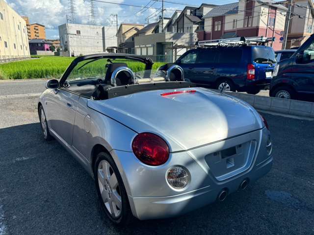 年式相応ですが、納車時にはできる限りキレイに納車させていただきます。