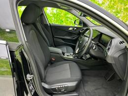 「この車の写真をもっと見たい」「状態が気になる」「この装備はついている？」どんな小さな疑問でもお気軽にお問い合わせください！