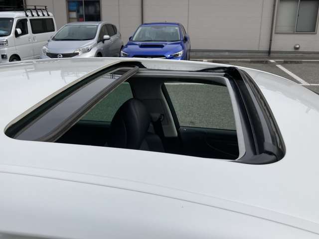 お車でお越しの方は、第二神明道路大蔵谷I.Cを降りてまっすぐ2Kmほど走ってください。左手にダイハツの看板が立っているところが当店です。わからないときはTEL0066-9711-988146（無料）までお気軽にどうぞ。