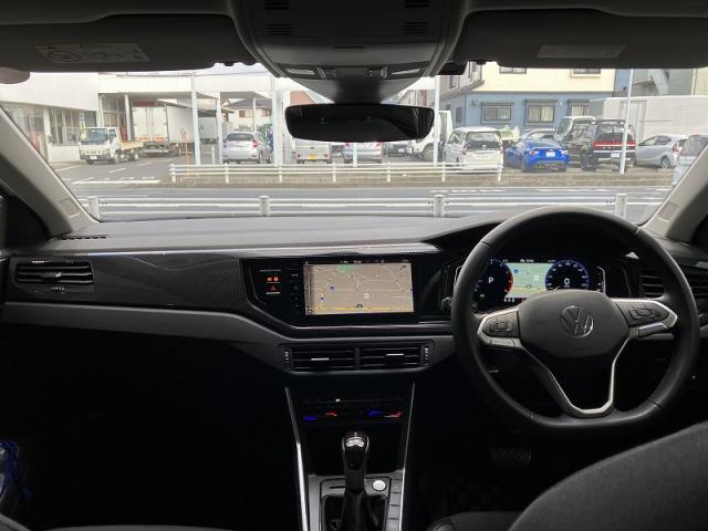 フルカラーマルチファクションインジケーターは、瞬間平均燃費、走行距離、運転時間など、ドライビングに役立つ情報を与えてくれます！