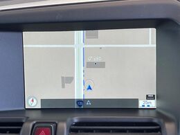 【純正HDDナビゲーション】地上デジタルTV放送、CD/DVD再生はもちろん、Bluetoothオーディオなど多彩なメディアに対応！