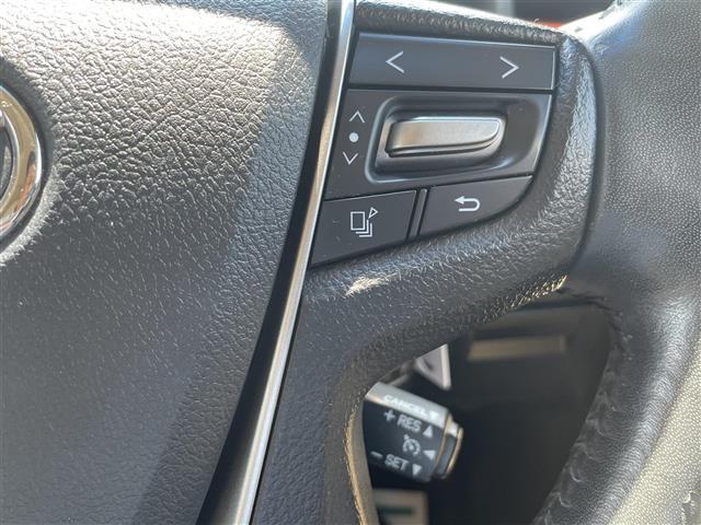 【運転席操作部】快適なドライブを楽しむための機能が装備されています！運転席から触れるので、使いやすいです！除菌プランいれていただくと、さらに清潔で安心していただけます！