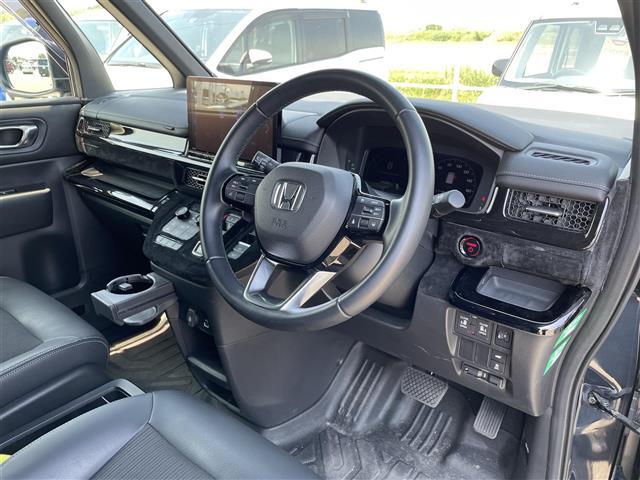 久留米みやき店では、洗車機のご利用も可能です。水洗い洗車からコーティング洗車まで誰でもご利用可能です。