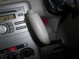 ★コラムシフトを搭載しています♪またポイント5鈴鹿店では愛車に傷・ヘコミがついてしまった際の板金・デント修理も行っています♪お困りの際はフリーダイヤル　0078-6002-706736　をご利用下さい