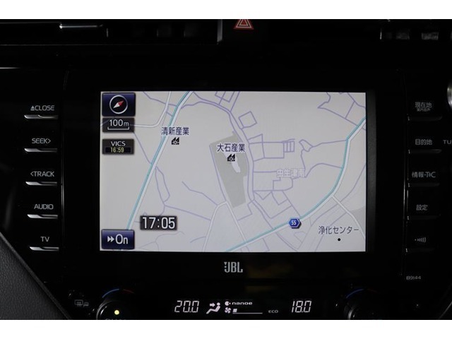 ナビ付きで遠くのドライブでも安心して目的地まで案内してくれます。