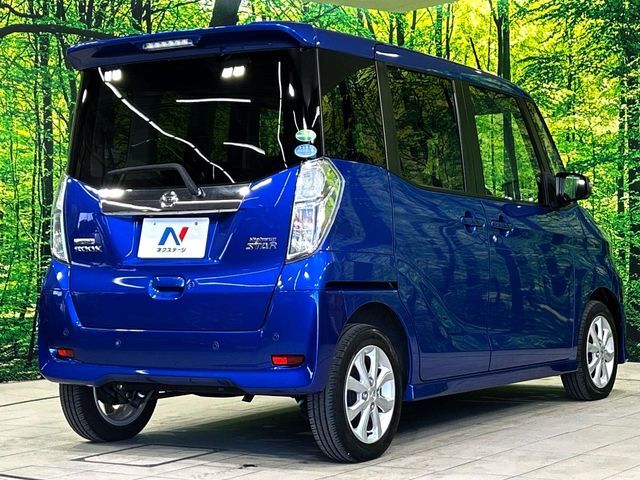 ☆全国のネクステージからお取り寄せが可能※！遠方の店舗に展示してあるクルマが気になる場合も、最寄りの店舗でご覧いただくことが可能です！是非私たちに要望をお聞かせください！※別途費用