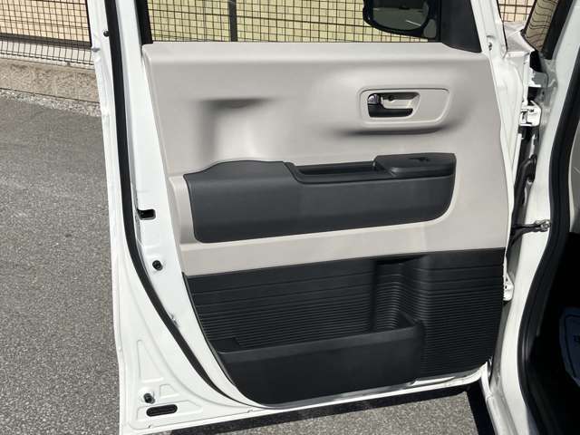 助手席ドアです。