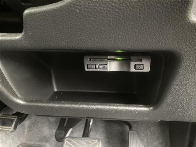 【　ETC　】今やカーライフにおける重要性はナビにも匹敵するのではないでしょうか？セットアップを行うことで利用可能になります！