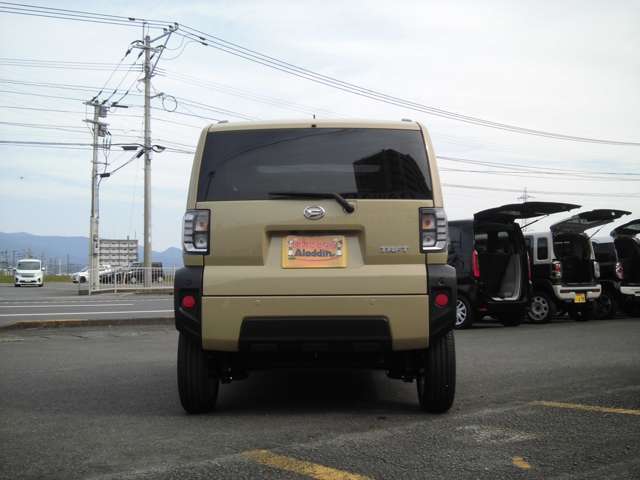 お車の査定は無料です♪　出張査定も行っておりますので、気軽にご相談下さい♪♪