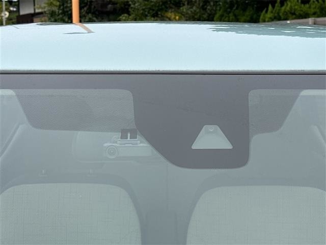 ■□■□■ 万が一のキズヘコミも迅速に対応いたします！！ 自社鈑金工場を持っているので、自社で修理いたします！！ 仲介料がかからないので安いんです！！  ■□■□■